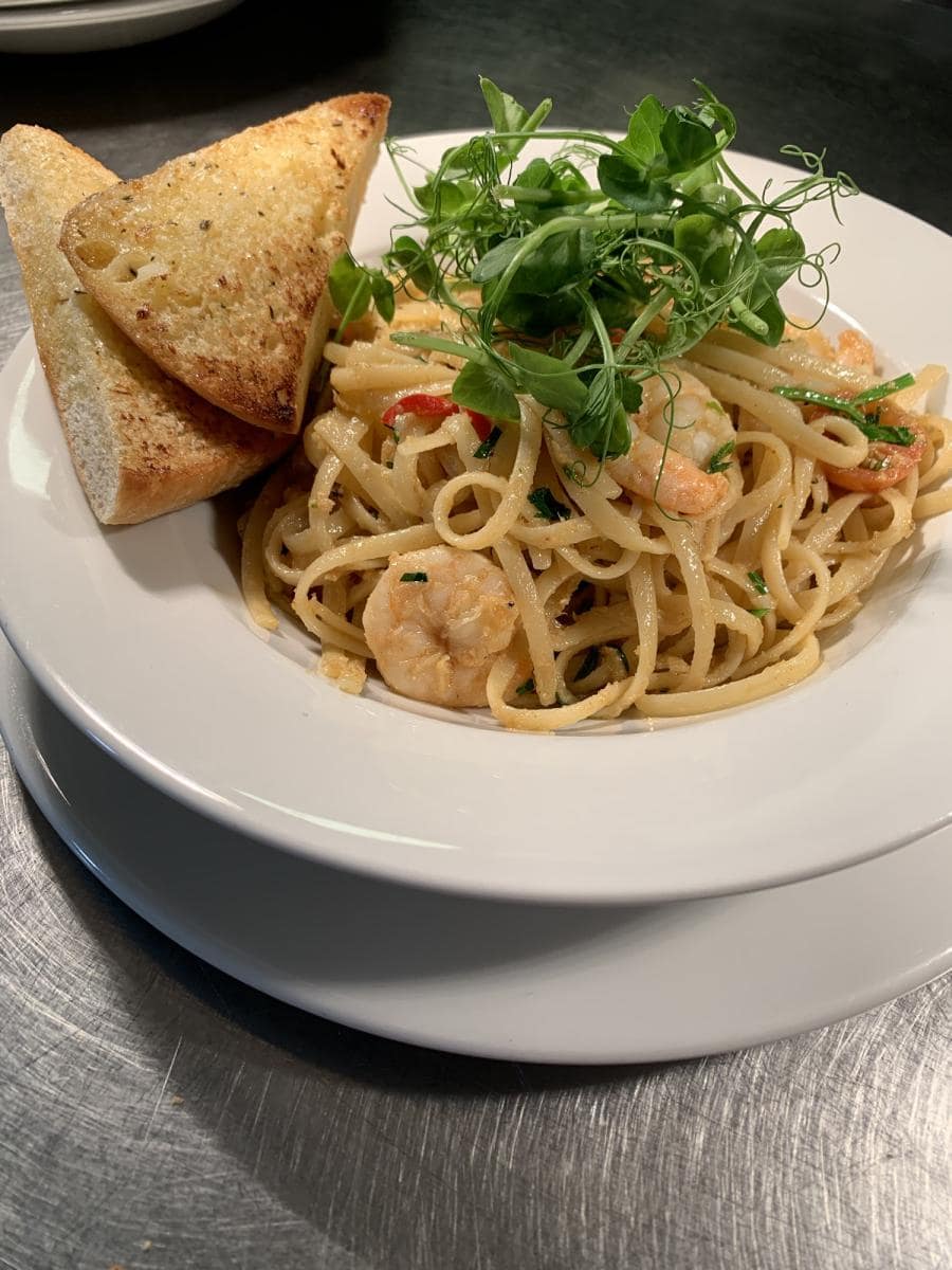 Crab  King Prawn Linguine